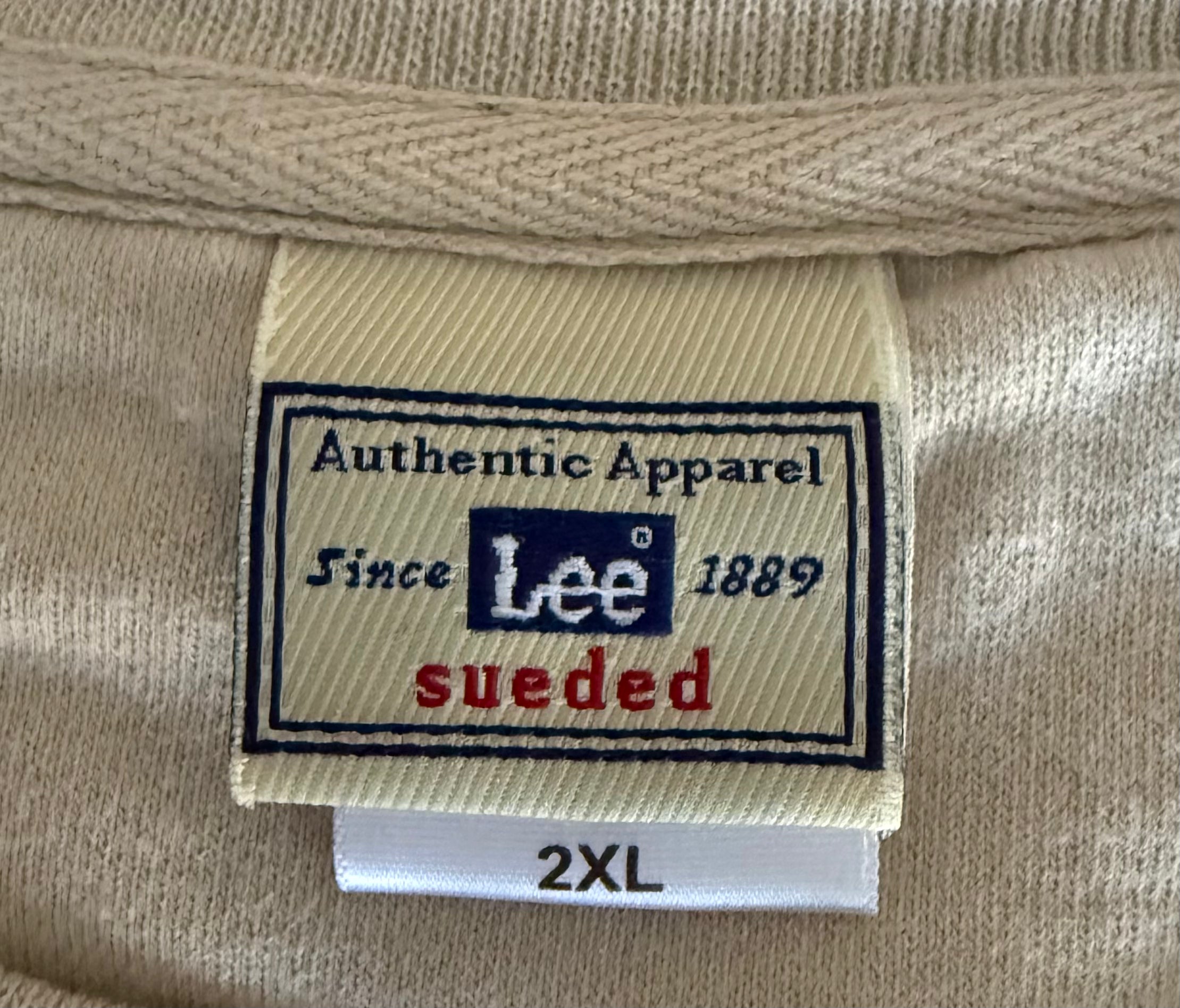 Vintage Y2K Hershey's Times Square Sueded Lee Crewneck