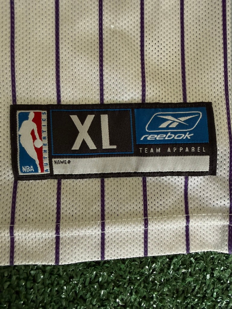Vintage Baron Davis New Orleans Hornets Pinstripe Jersey